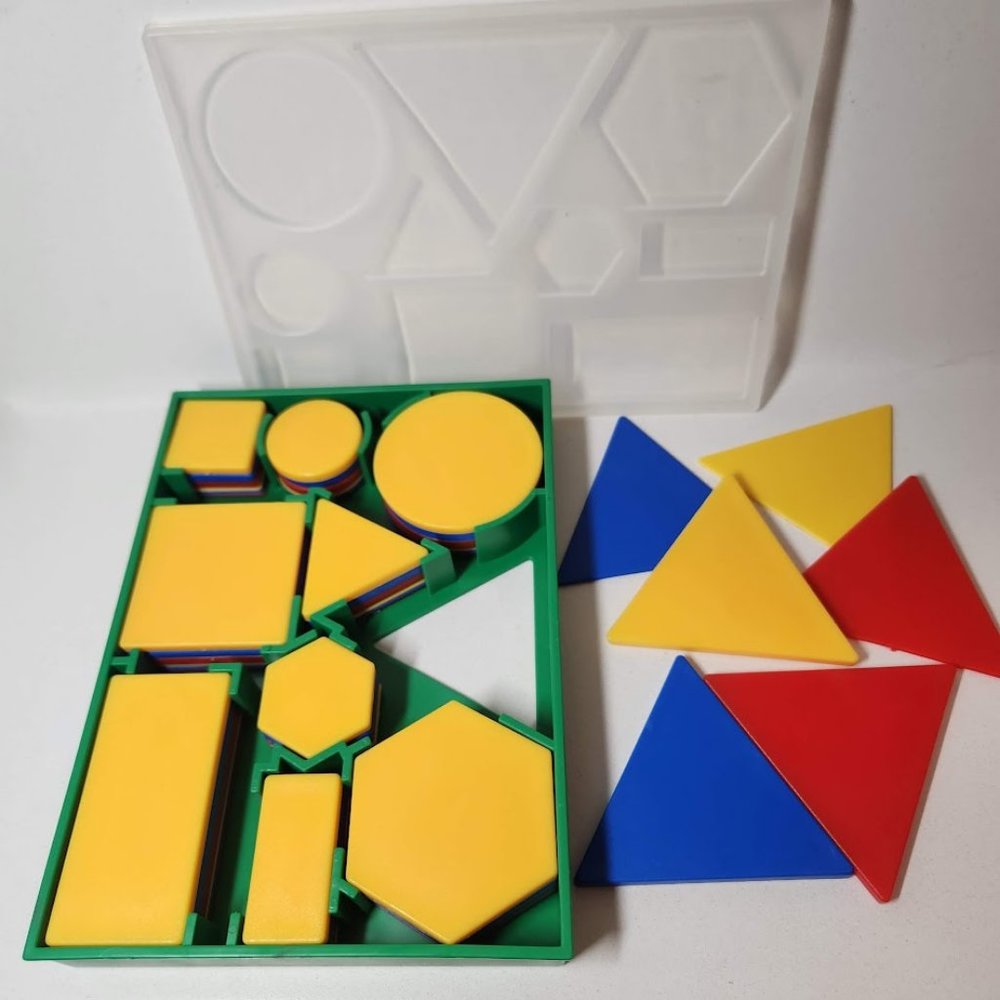 NEW ATTRIBUTE BLOCKS LEARNING MANIPULATIVES TEACHING RESOURCES SORTING SCHOOL SU